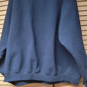 Gildan Men's Deep Blue Crewneck Sweater
